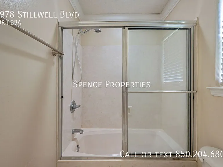 2978 Stillwell Blvd — Photo 30