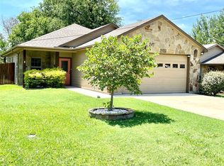 610 Houston St, Pottsboro, TX 75076