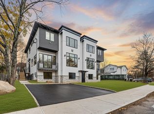 12 Buckman Pl #101, Monsey, NY 10952