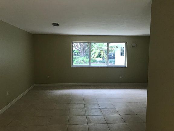 5th image of 6003 Turin St