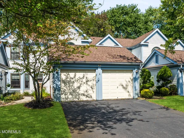 39 Gimbel Pl, Ocean, NJ 07712