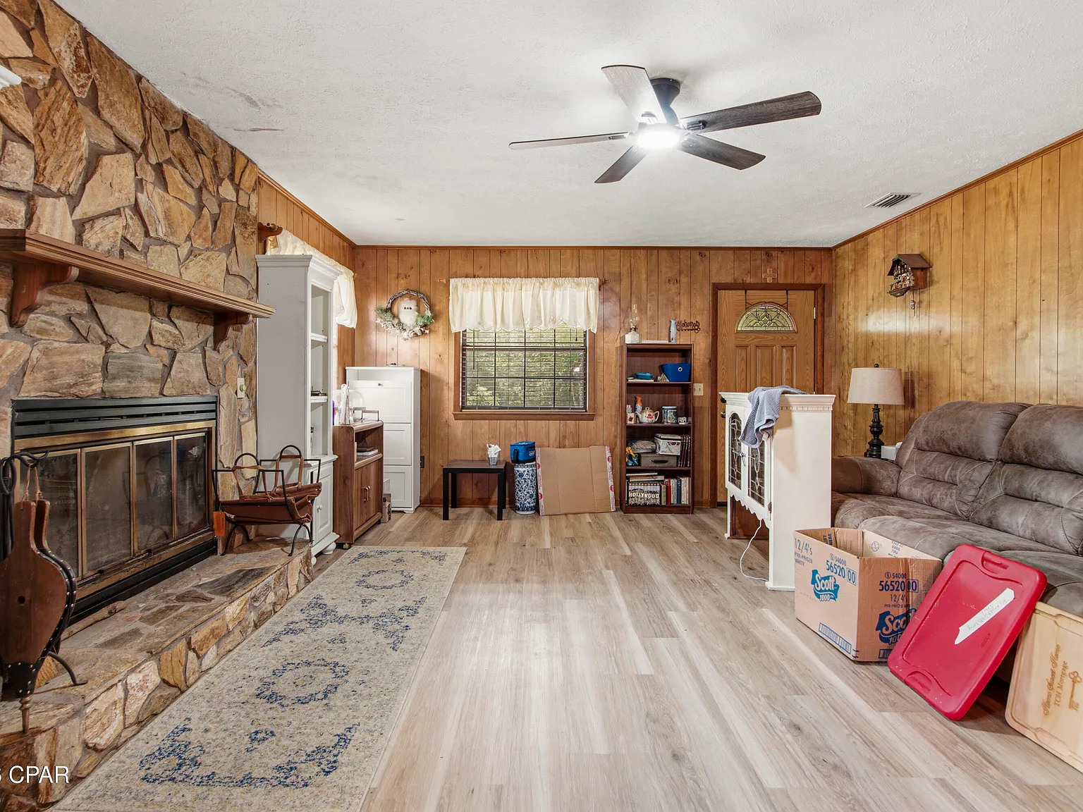 2 bed, 2489 sqft, $2,500 — Photo 4