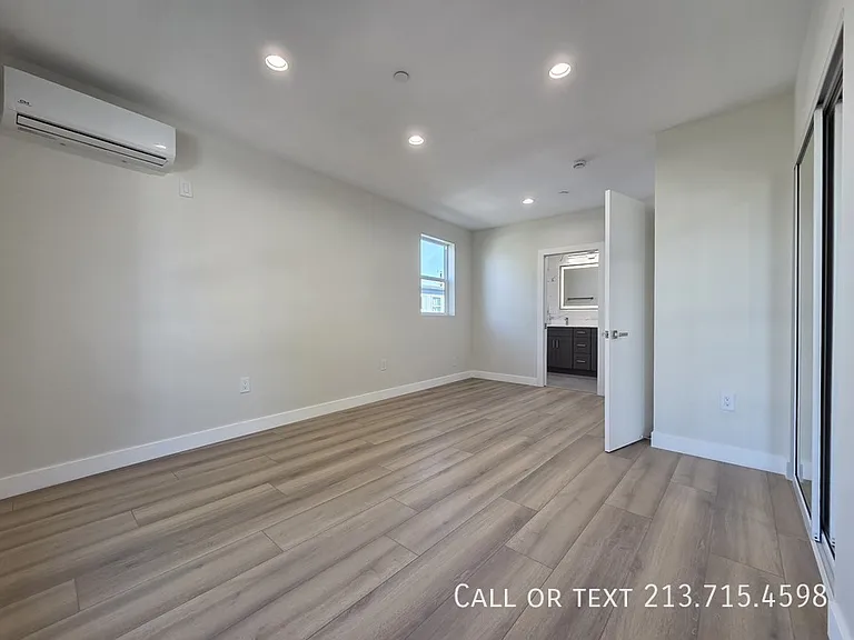 5700 Clemson St #2 — Photo 24