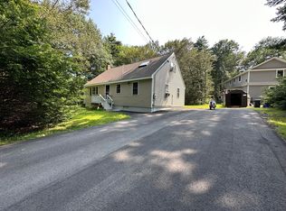 59 Dewey Rd, York, ME 03909