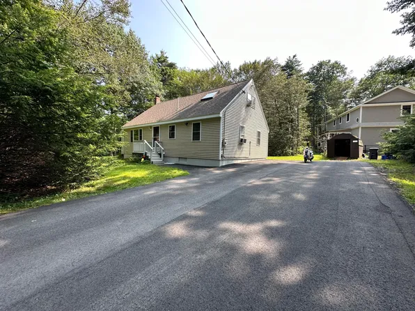 59 Dewey Road, York, ME 03909