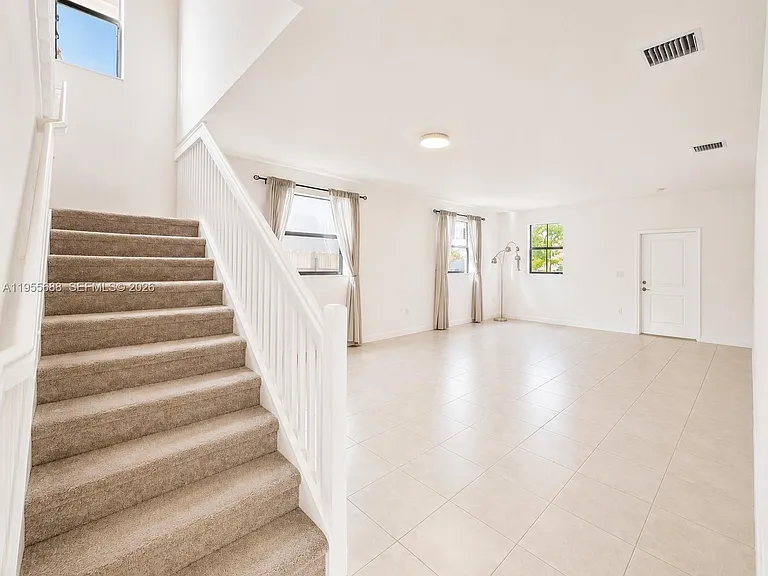 22634 SW 131st Pl — Photo 7