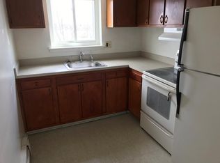 53 Sweinhart Rd APT C8, Boyertown, PA 19512