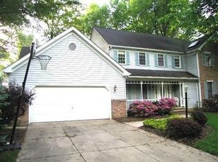 271 Brookrun Dr, Akron, OH 44321