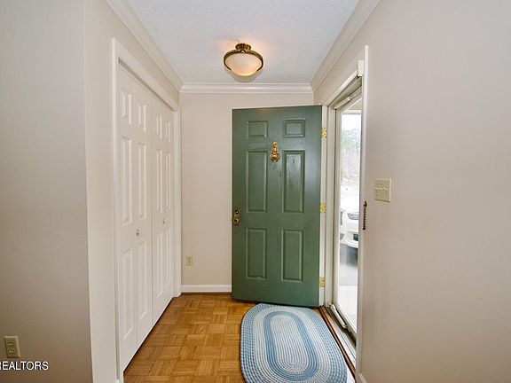 2nd image of 603 Selkirk Dr