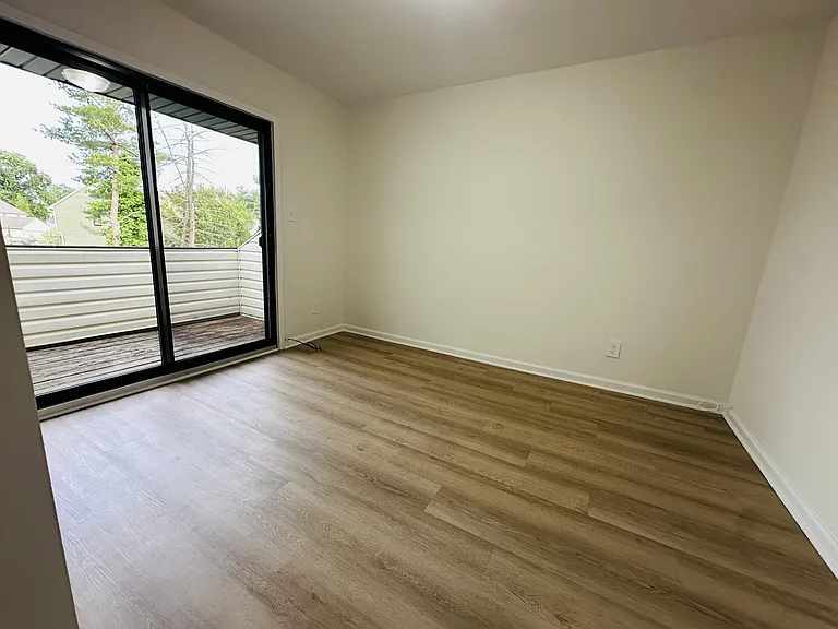 16B E Daisy Ln #B — Photo 6