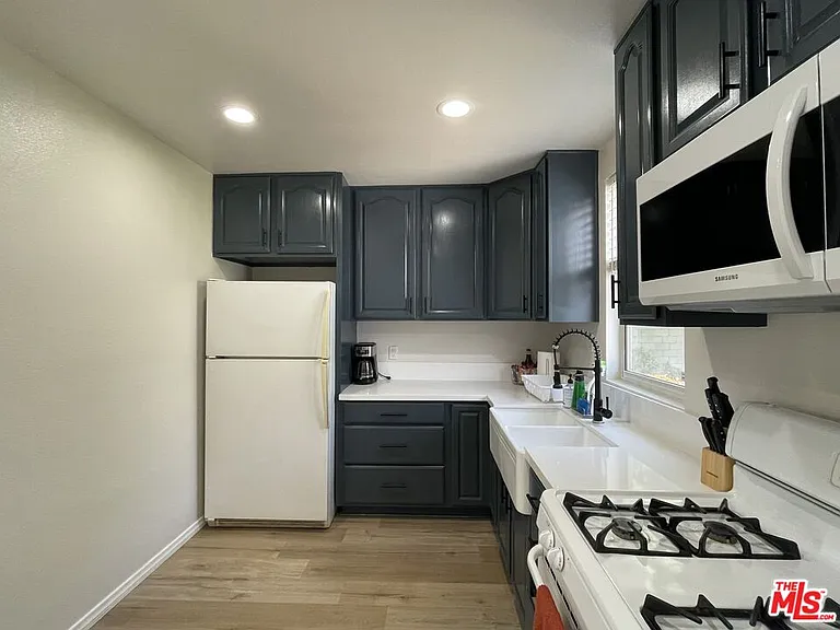 2535 W 144th St — Photo 8