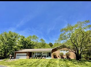 4273 W Main St, Erin, TN 37061