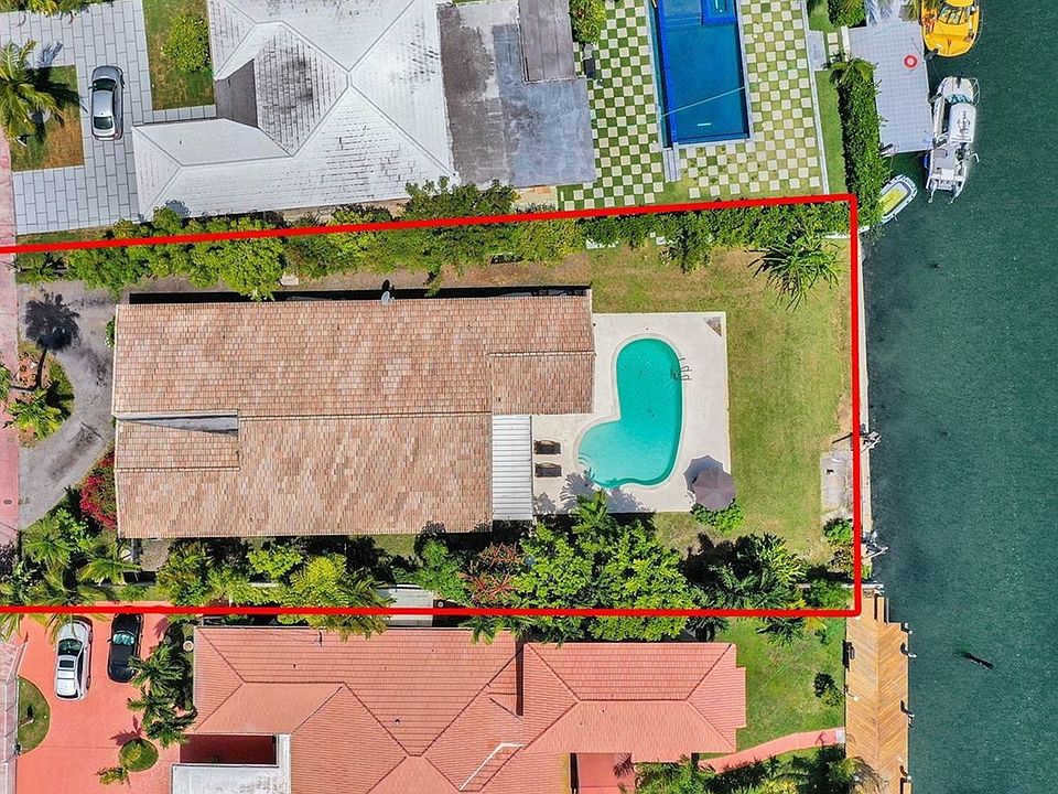 1st image of 750 S Shore Dr #1