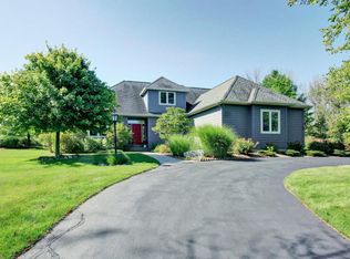 701 Wilderness Ridge Dr, Douglas, MI 49406