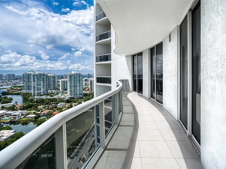 16001 Collins Ave #2605 — Photo 35
