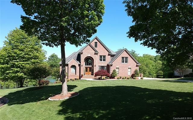 1st image of 132 Long Cove Ln