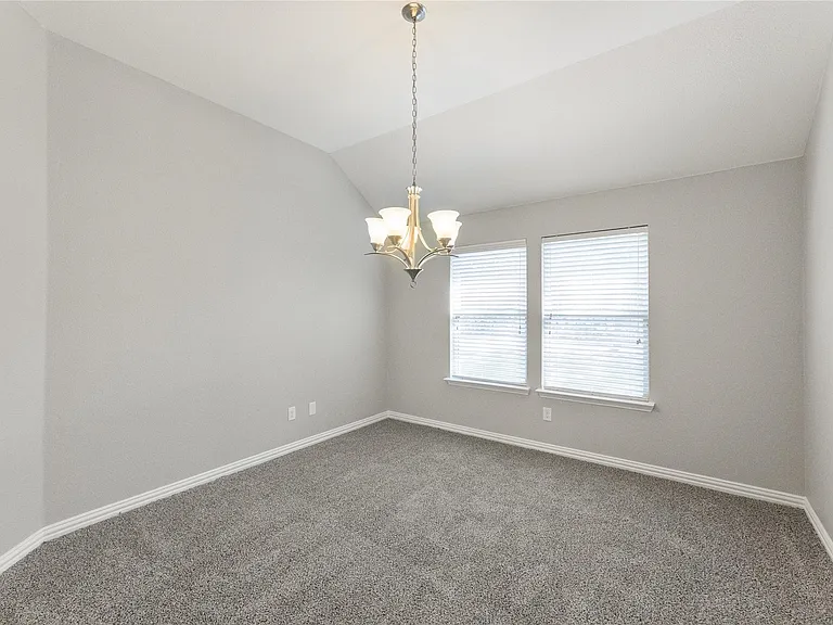 1004 Water Garden Cir — Photo 36