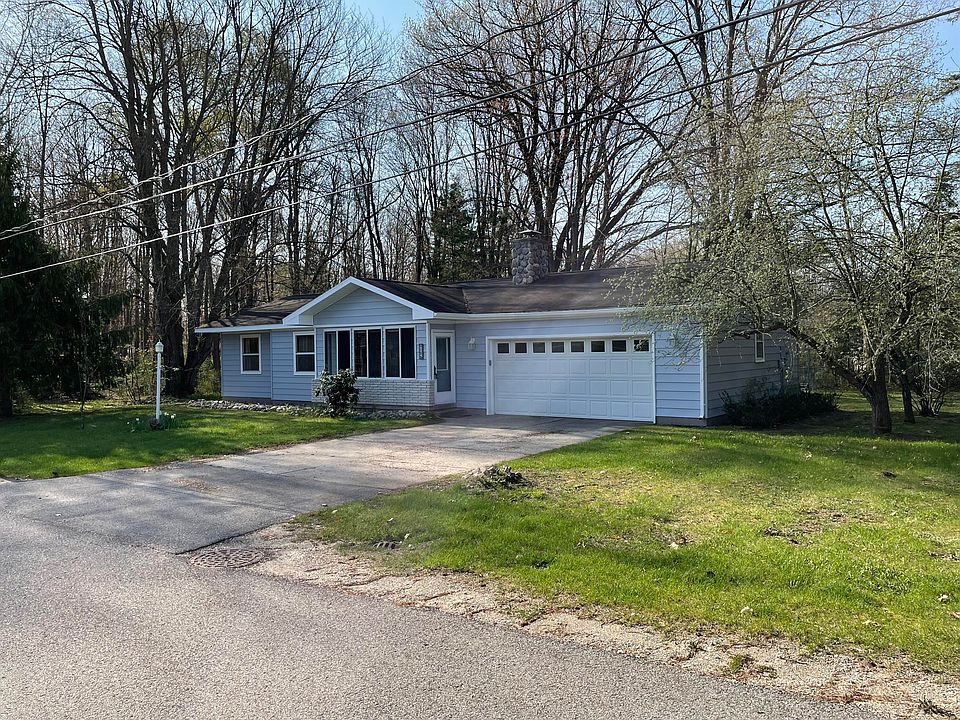 415 Ontario St, Houghton Lake, MI 48629 Zillow
