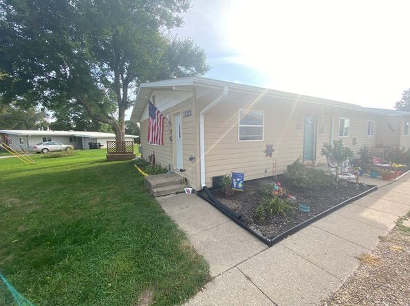 1322 Vandenberg Cir