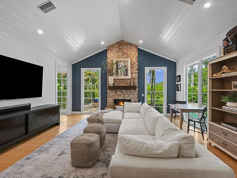 1753 Trotter Ct — Photo 19
