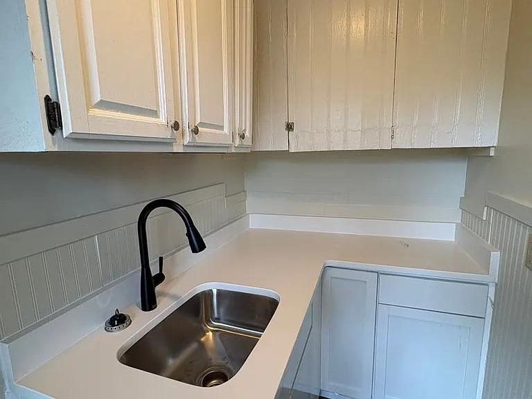 5 Ellis Avenue — Photo 14