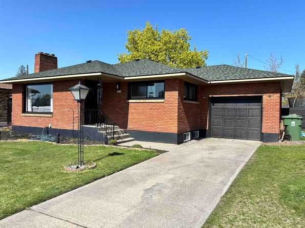 3204 W Queen Pl, Spokane, WA 99205