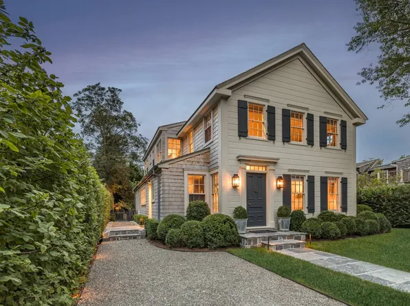5 Green St, Sag Harbor, NY 11963