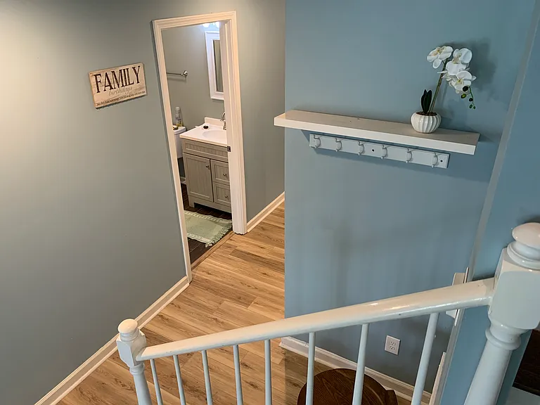 642 Jackson St — Photo 11