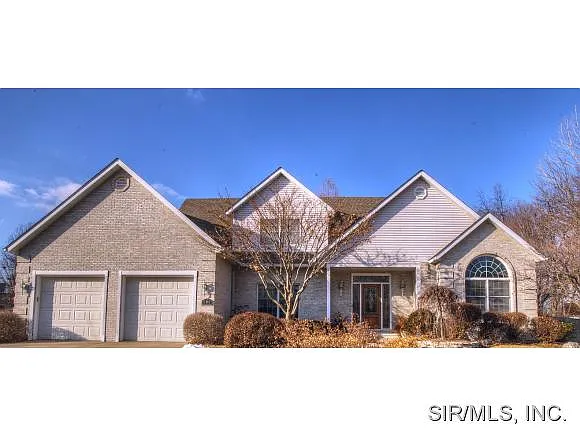 106 Greentree Ct photo 1