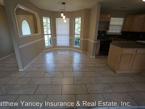4th image of 2308 Onyx Cir