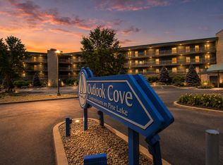 312 Outlook Cove Dr, La Porte, IN 46350