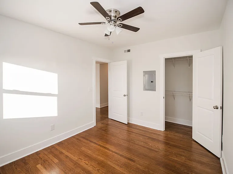 Renovated Units in Ft Mitchell — Photo 8