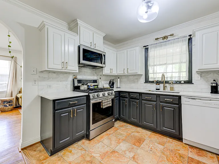 294 Leland Ter NE #A — Photo 7