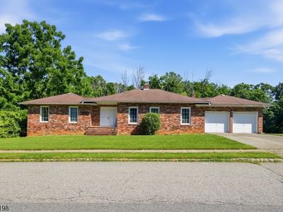 12 Aldersgate Cir, Budd Lake, NJ, 07828