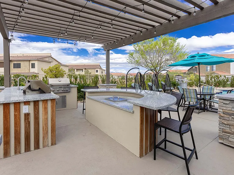 The Townhomes at Horizon Ridge, Henderson, NV, BBQ Grilling Stations