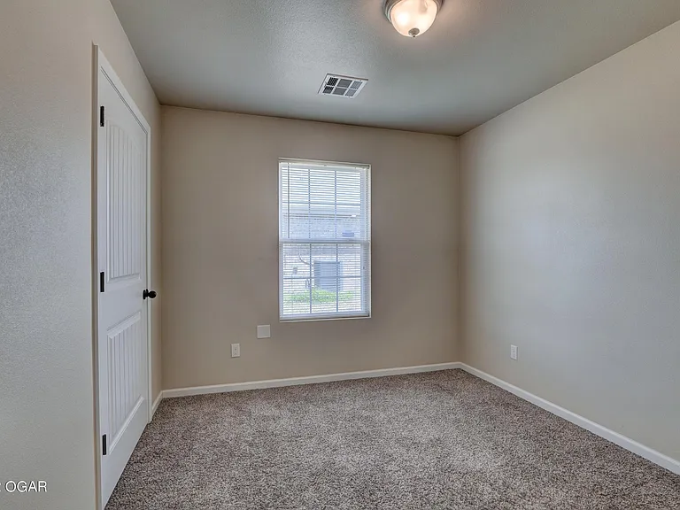 2521 Bird Ave — Photo 14