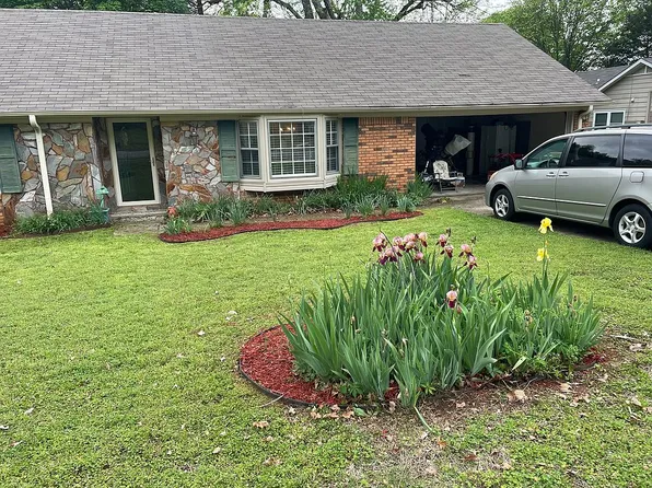 13014 Coys Dr SE, Huntsville, AL 35803