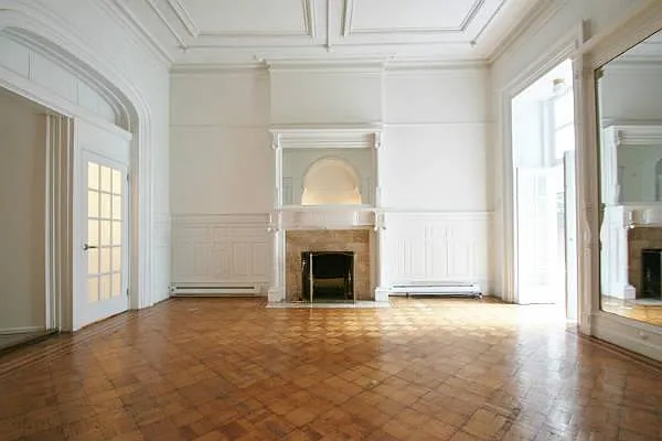 Rented by Aventana | media 8