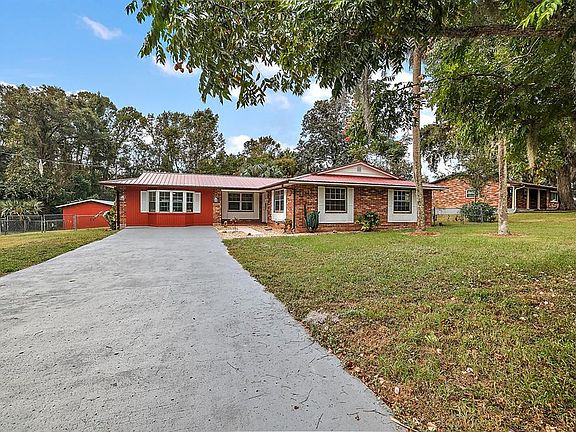 2nd image of 3818 Palm Dr