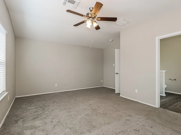 7727 Painted Desert Dr — Photo 10