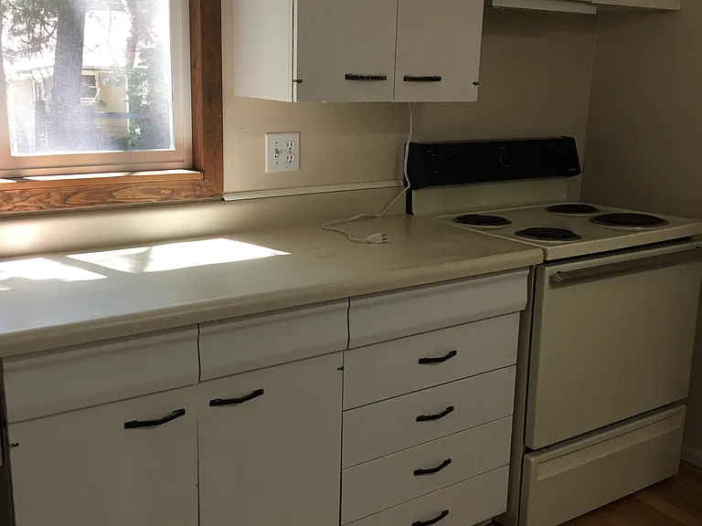 1165-1167 NE Harvey Rd #1165-1167 — Photo 15