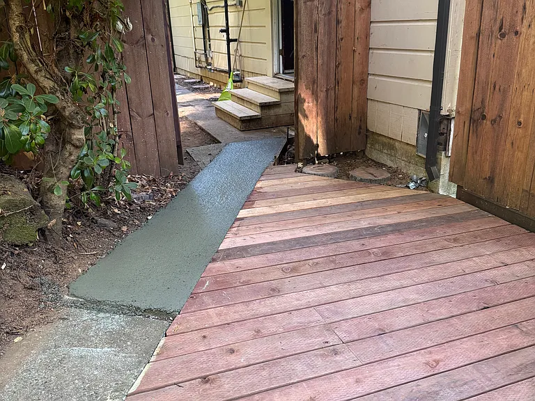 148 Sequoia Ave — Photo 1