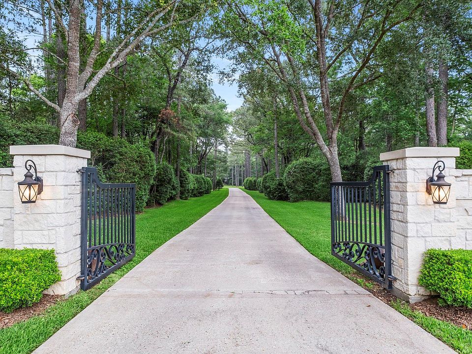 1st image of 20010 Timber Ridge Dr