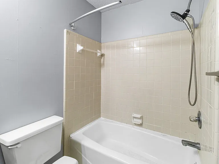 3416 Wisterwood Ln — Photo 21