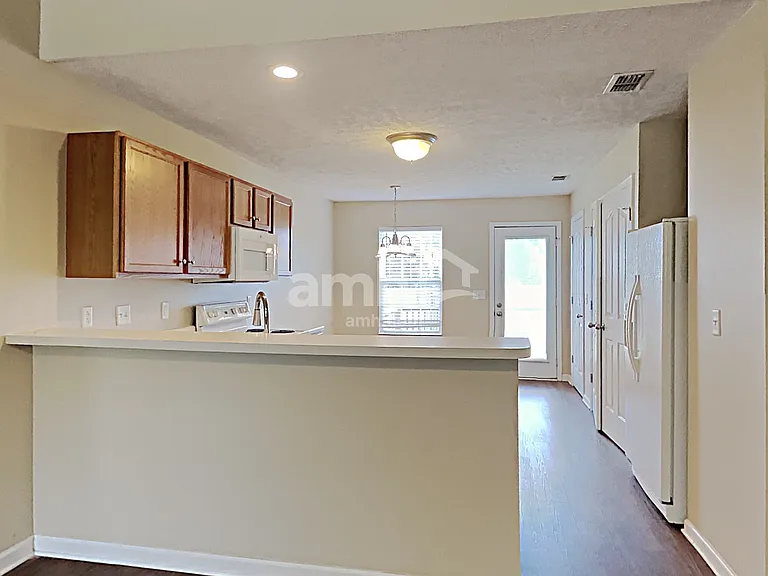 1331 Mac Duff Dr — Photo 4
