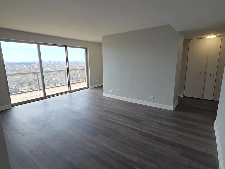 The Jefferson Apartments — Photo 27