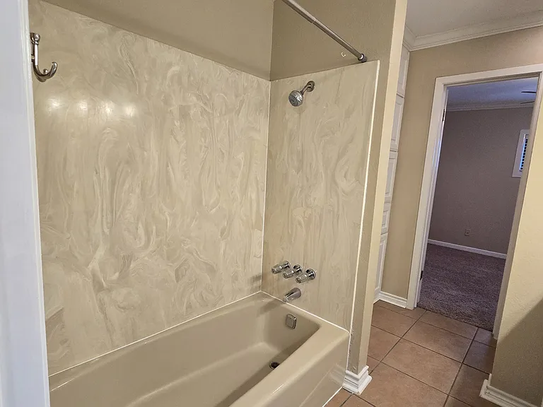1822 Northwood Ct — Photo 42