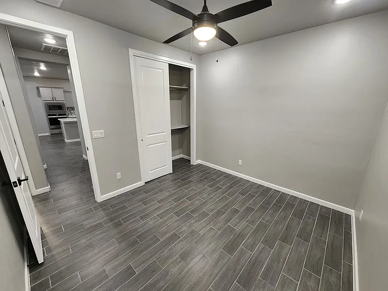 4711 Big Springs St — Photo 23