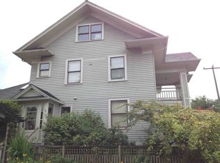 1402 NE 75th St, Seattle, WA 98115