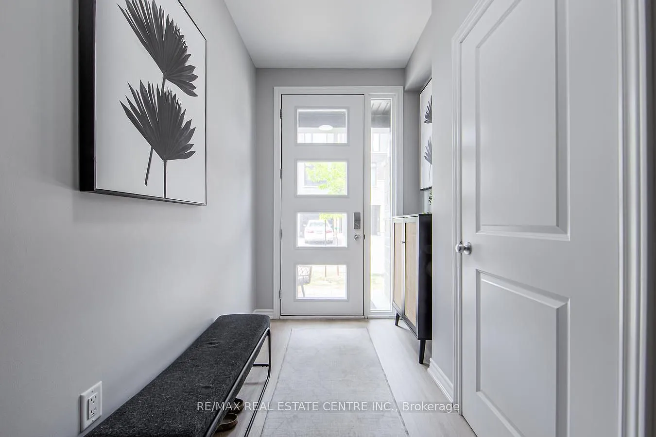 3 bed, $3,199 — Photo 3